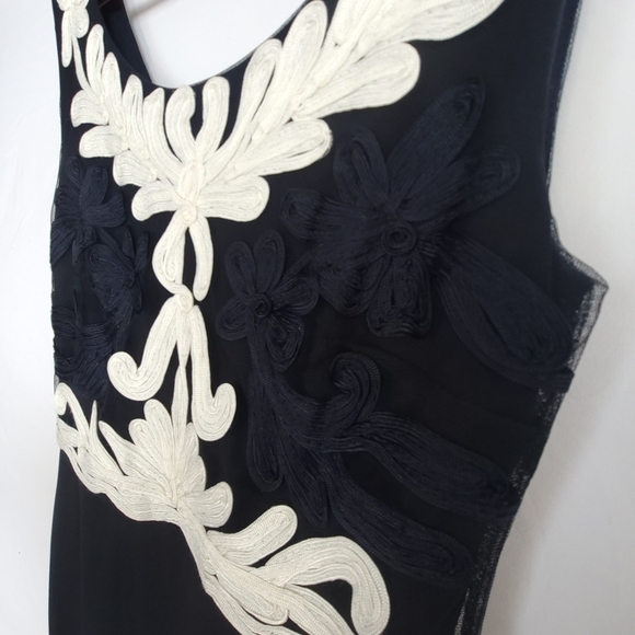 NWT FRANK LYMAN EMBROYDERED MAXI  BACK ZIP SLEEVELESS LINED US6 NAVY IVORY GOWN - Picture 9 of 10